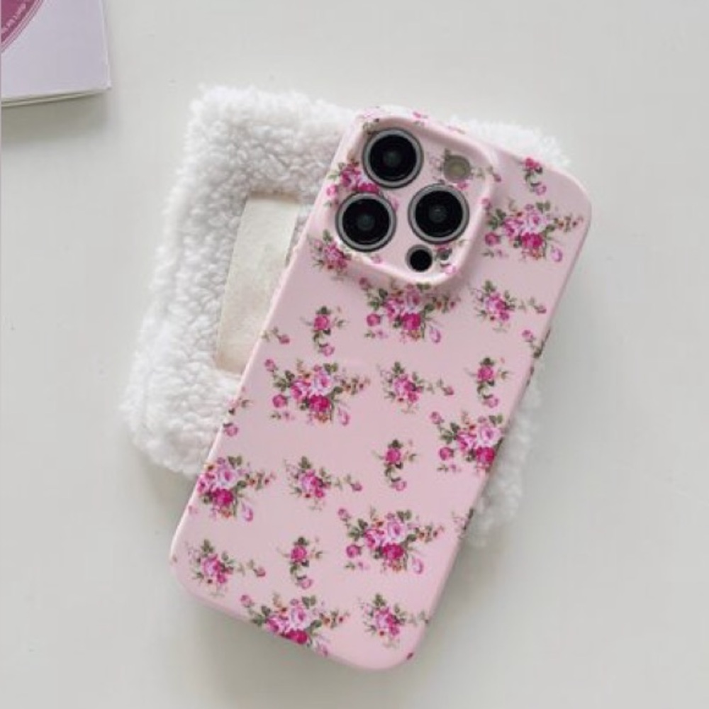 Vintage Floral Pink Roses iPhone 13 Pro Max Case